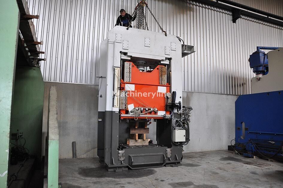 преса за метал Haco 100 ton CNC