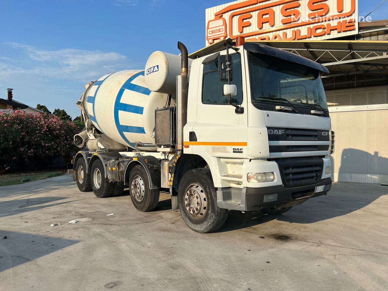 бетон миксер Cifa  на шаси DAF Cf 430