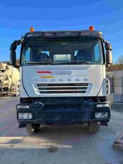 бетон миксер IVECO trakker 460