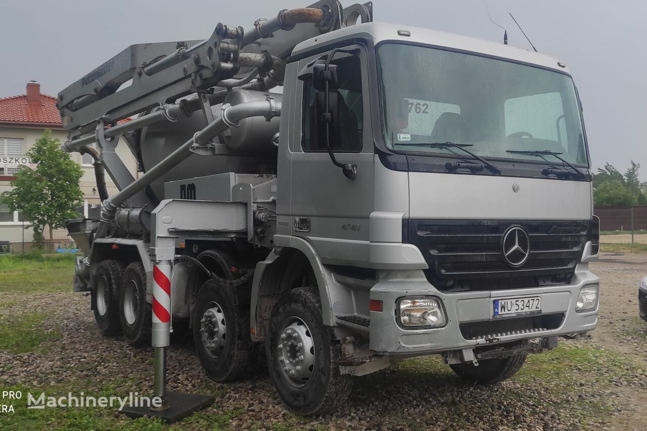 бетон-помпа Putzmeister 24  на шаси Mercedes-Benz Actros MP2 4141