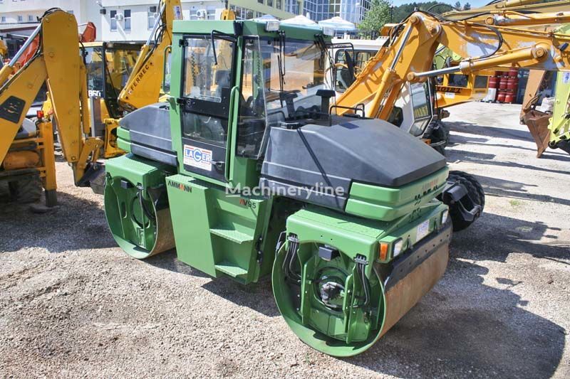 пътен валяк Ammann AV95