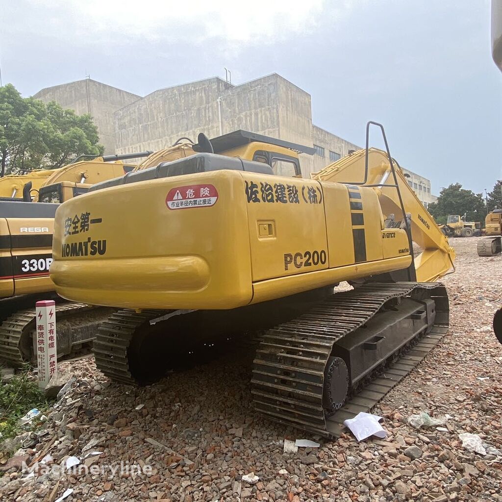 верижен багер Komatsu PC200-6