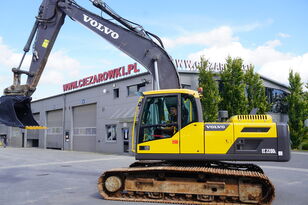 верижен багер Volvo Crawler excavator EC220 DL